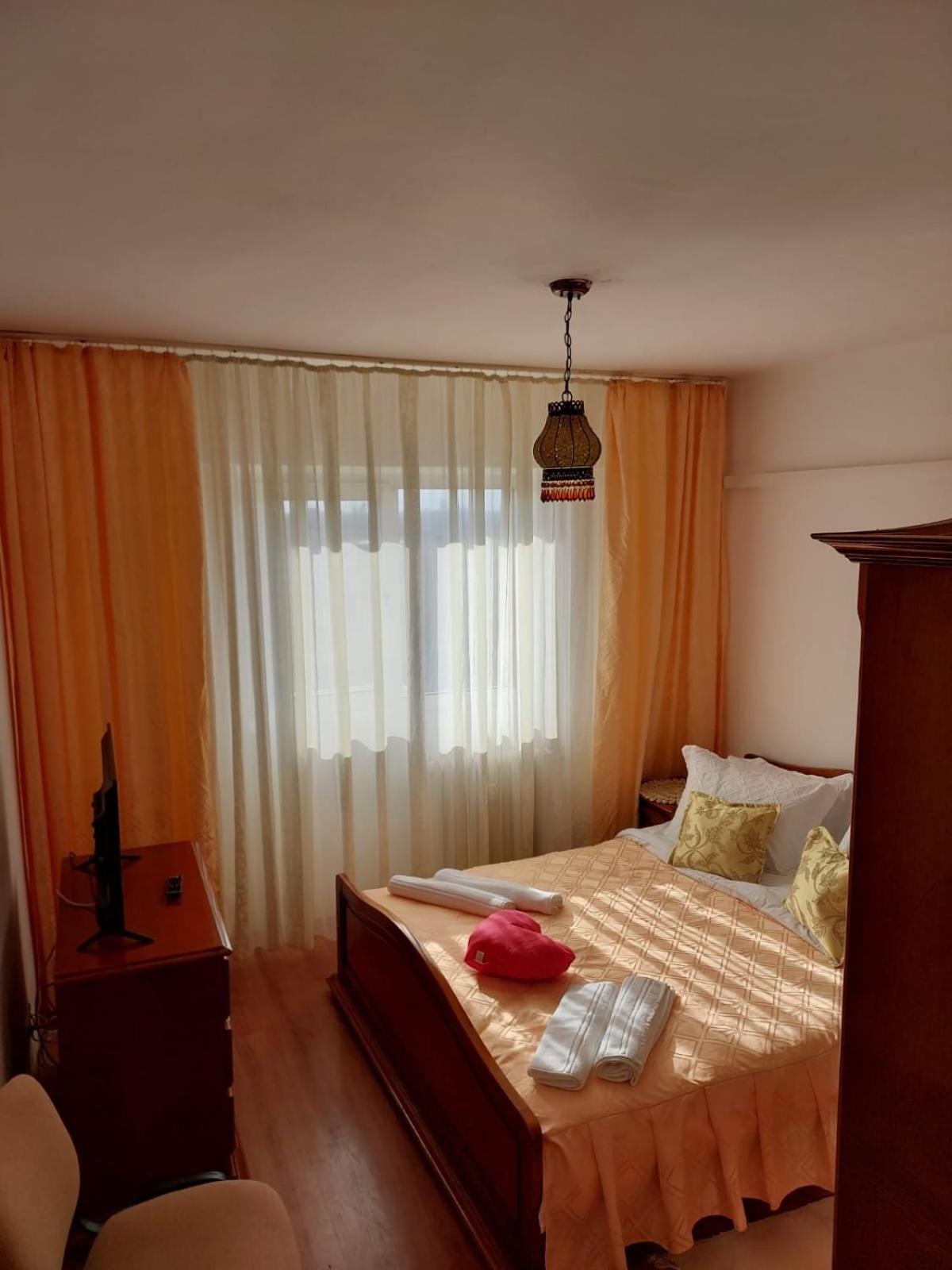Panorama Mega Apartament Pantelimon Boekarest Buitenkant foto