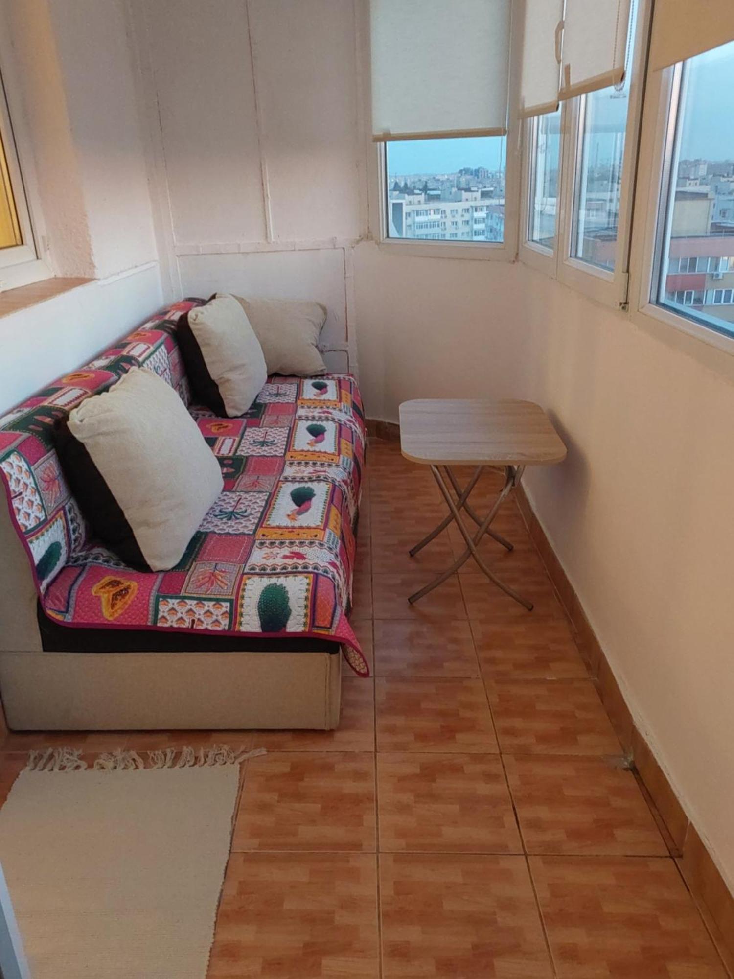 Panorama Mega Apartament Pantelimon Boekarest Buitenkant foto
