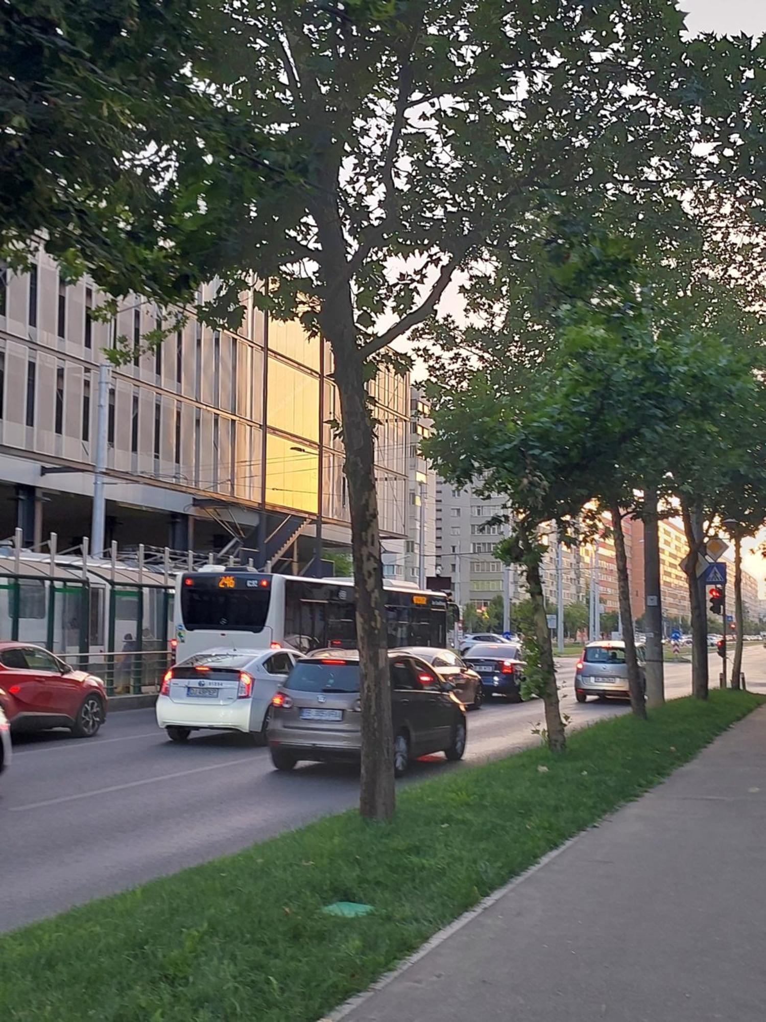 Panorama Mega Apartament Pantelimon Boekarest Buitenkant foto